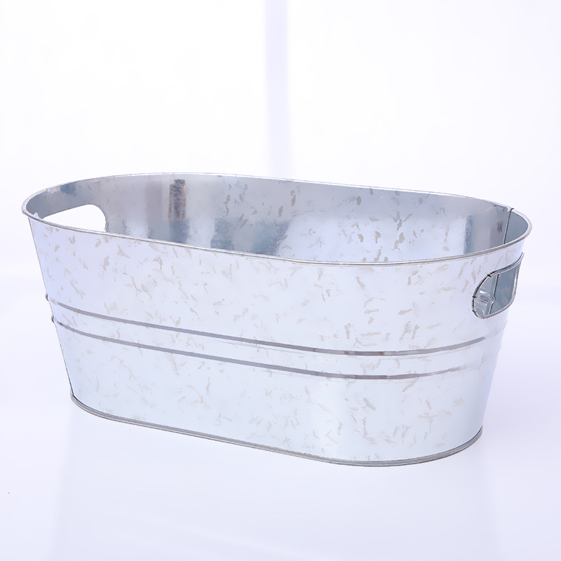Galvanized Oval Tub  4.5Gallon